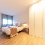 Bravissimo Afra, 2-bedroom Apartment Girona